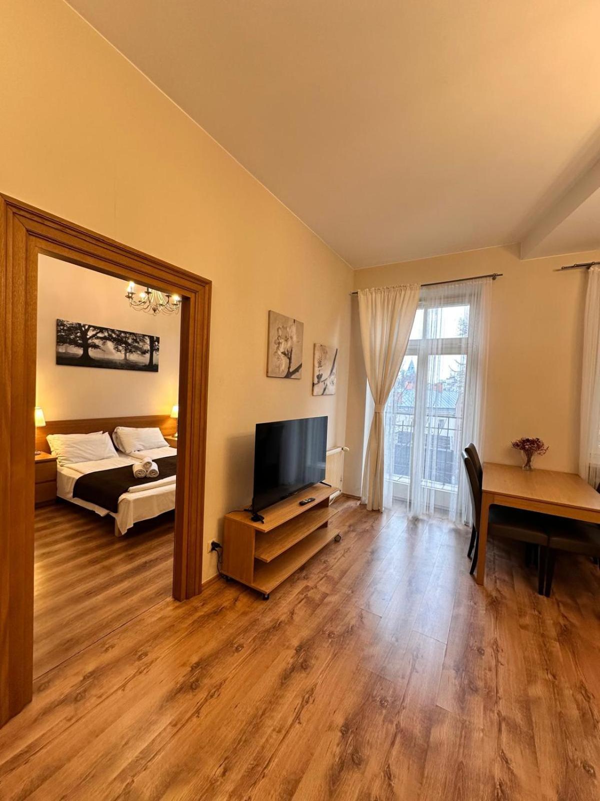Mikolajska Apartments With Lift Краків Екстер'єр фото